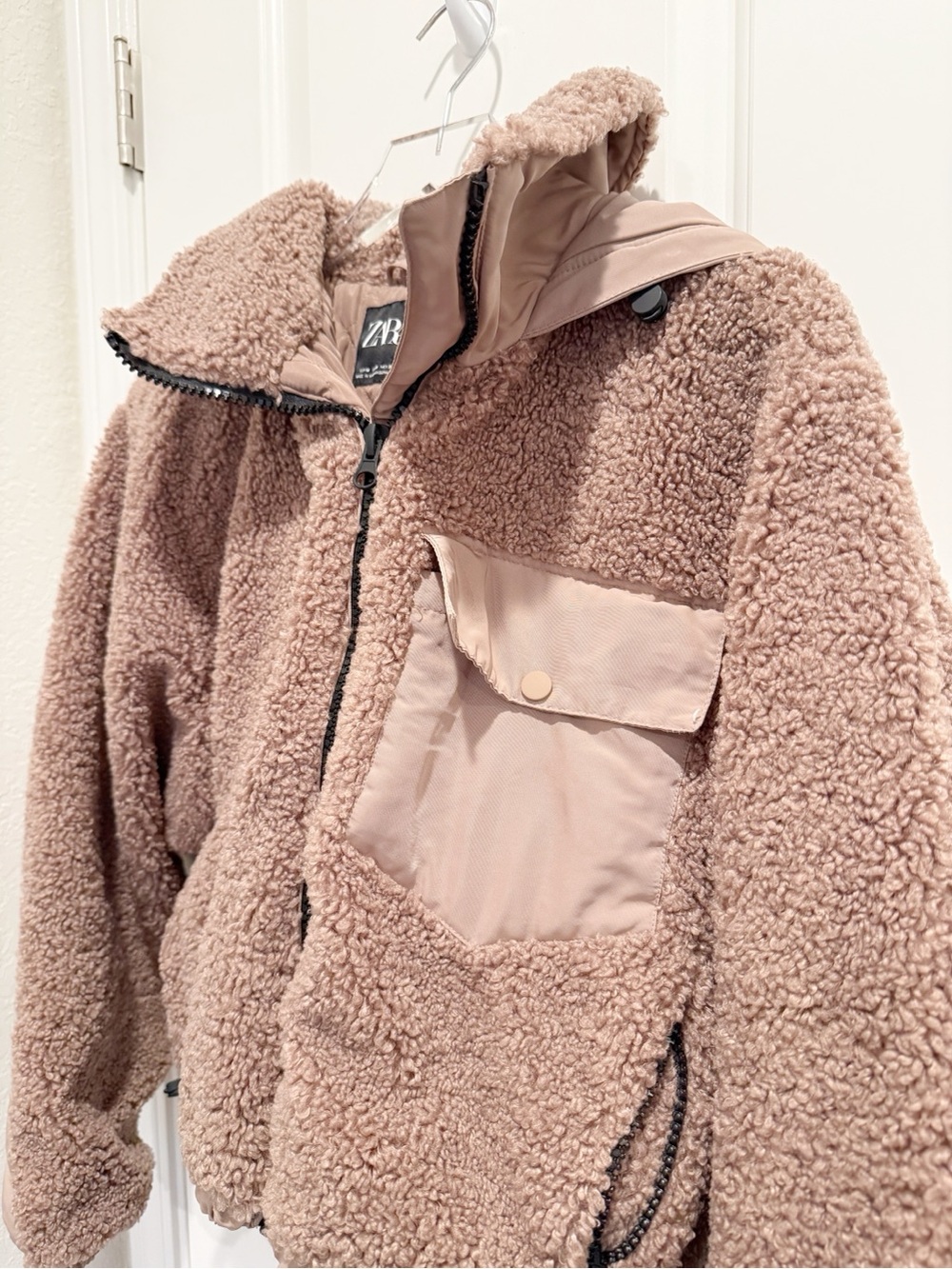 ZARA Sherpa Contrast Hooded Bomber Jacket size Medium Teddy - Picture 10 of 10